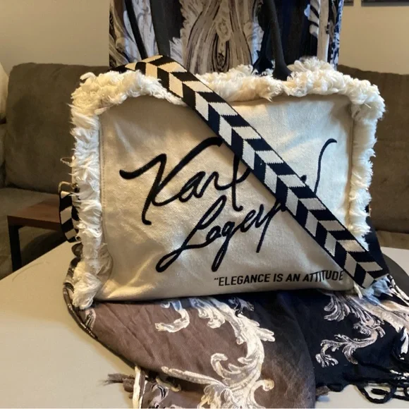 Karl Lagerfeld Cream and Black Tote Bag “ ELEGANCE IS AN ATTITUDE” NWOT - Picture 13 of 14